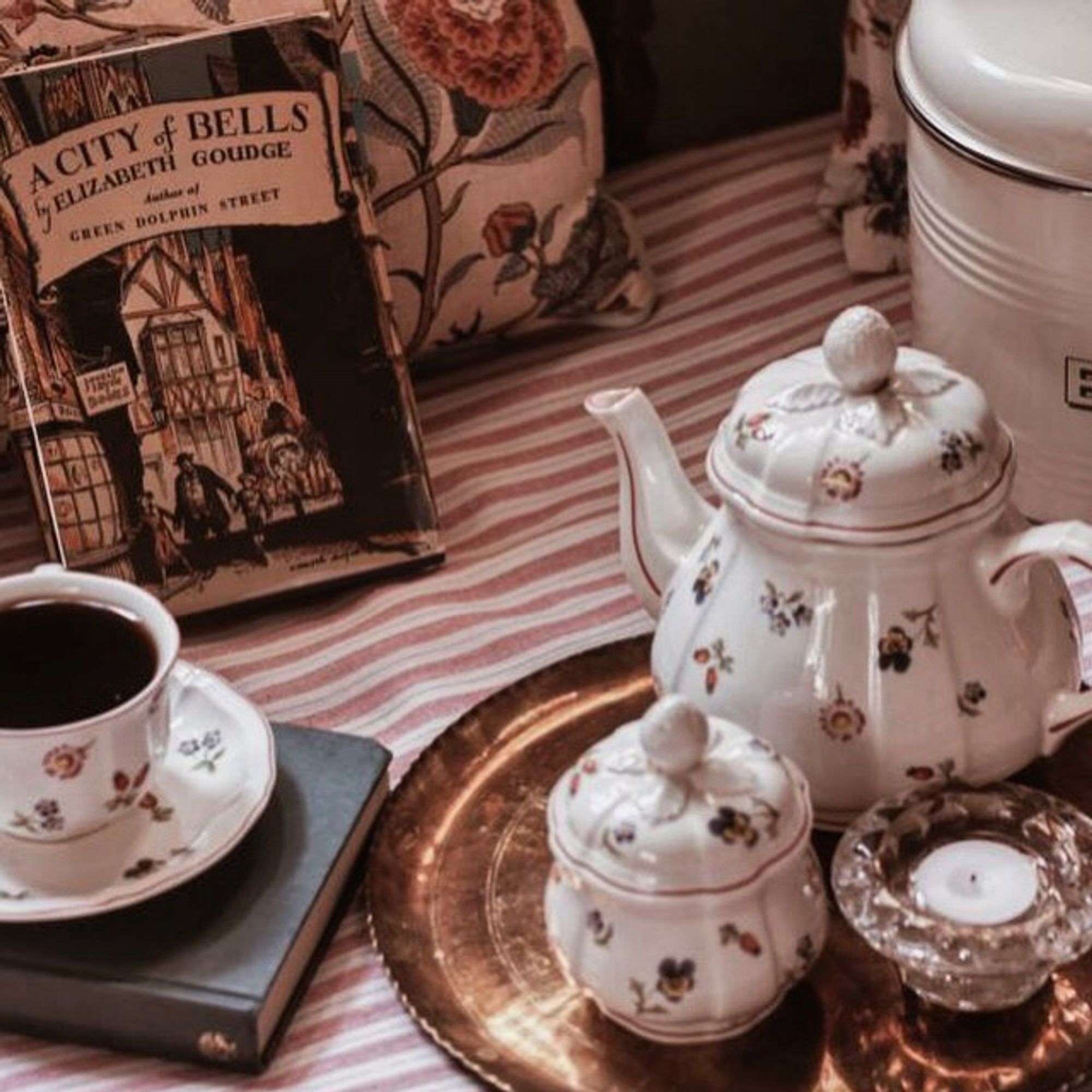 D8E8BF18-CF11-446A-B342-8060B59E8BCC